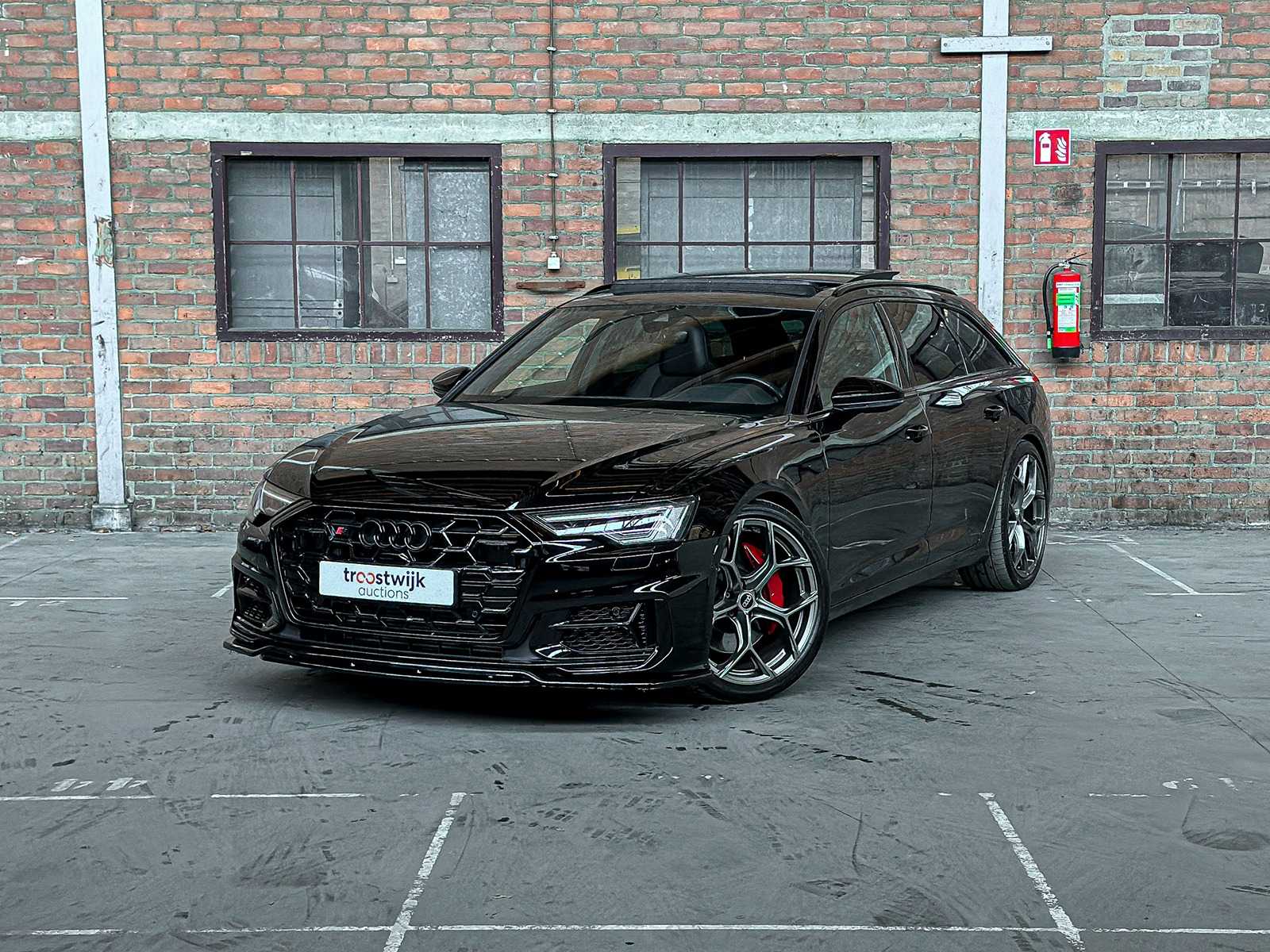 Audi A6 Avant 55 TFSI e Quattro Pro Line S Competition 367pk 2023 (Plug-In Hybrid), HLJ-85-T