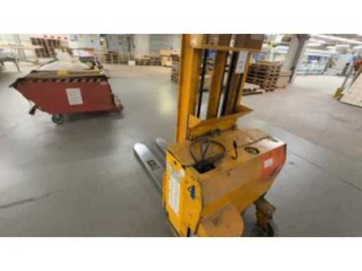 e954009e-5600-4434-9419-77cb63f42886.mp4