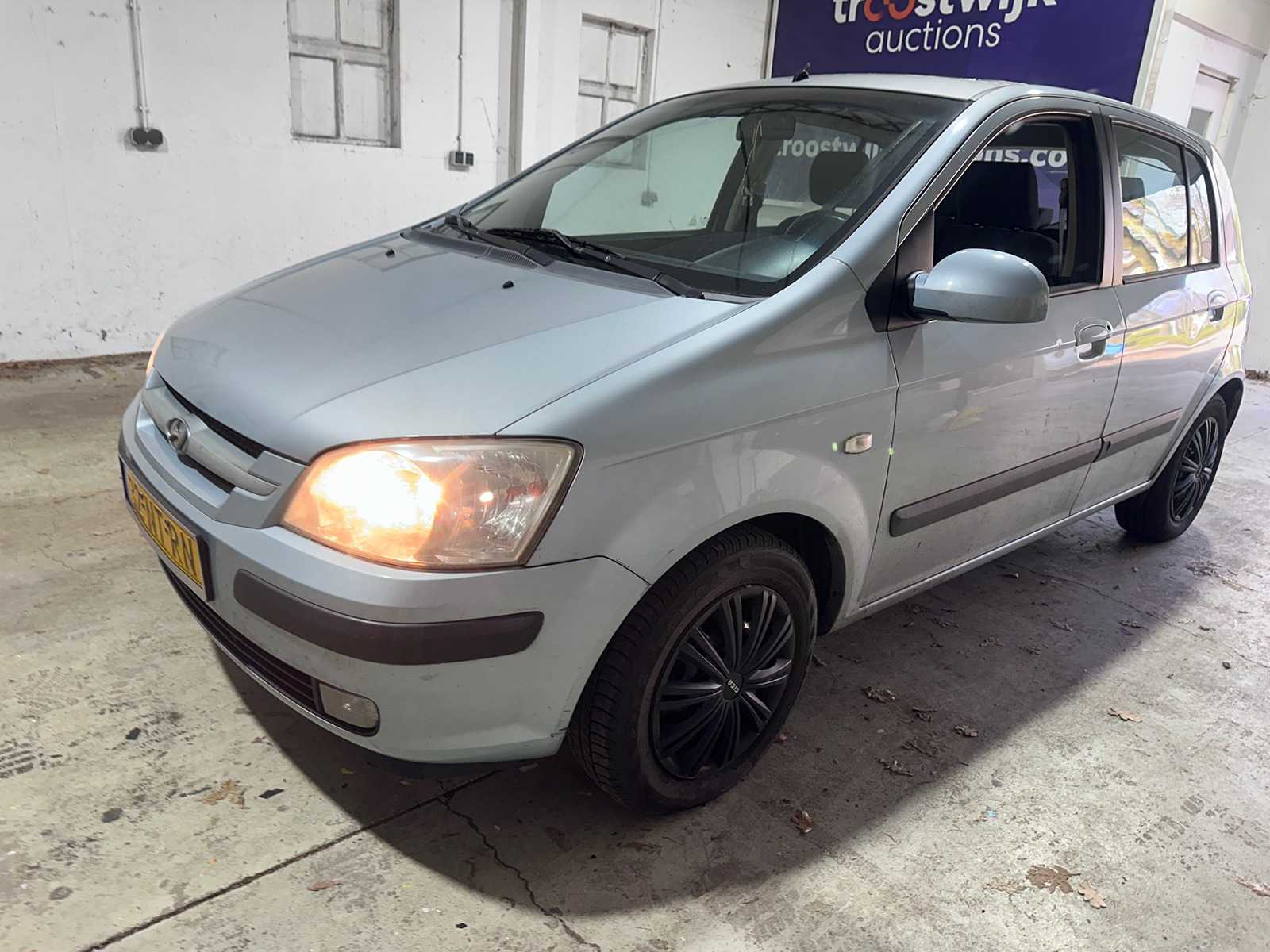 Hyundai – Getz – 1.3i GLS Sky – 32-NT-RN – 2004