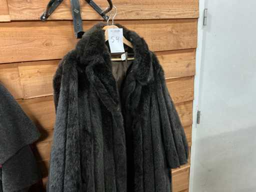 Women's coat (2x)