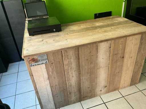 Blat w kształcie litery L Meble sklepowe