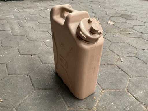 Water jerrycan