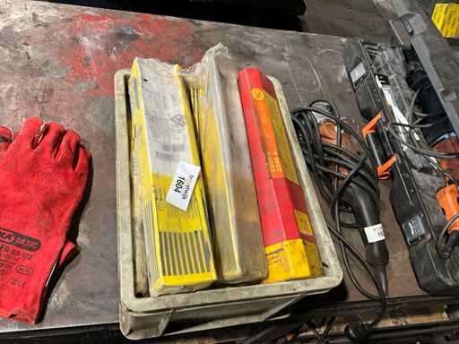 Saldatrice ad elettrodo Esab