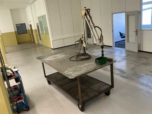 Desoutter 2H16-L Pneumatic Thread Cutter