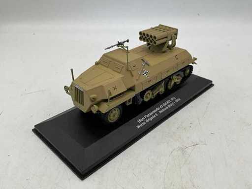 15 cm Panzerwerfer 42 (Sd.Kfz. 4/1) Werfer-Brigarde 5 Nettuno (Italiy)-1944 1:43