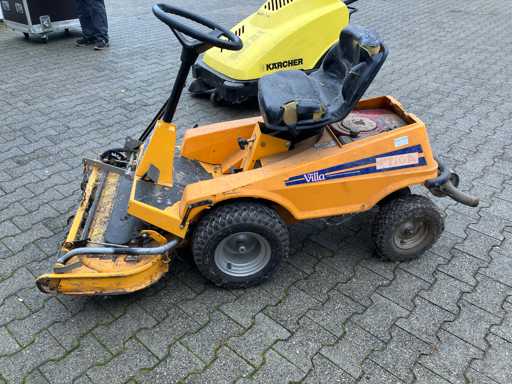 STIGA VILLA ride-on lawn mower