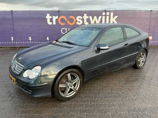 2003 - Mercedes-Benz - C-klasse Sportcoupé - 200 K. - Car
