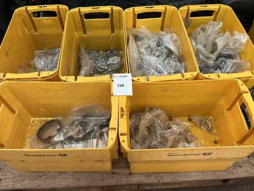 Bulloni, dadi e rondelle del lotto