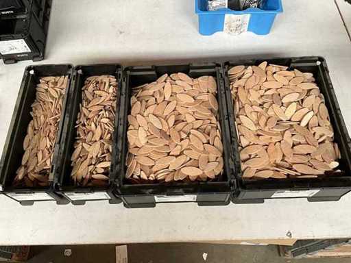 Würth Slats in stackable containers
