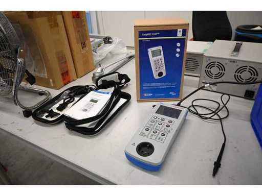 Nieaf Smitt EazyPAT 3140 USB Apparatentester