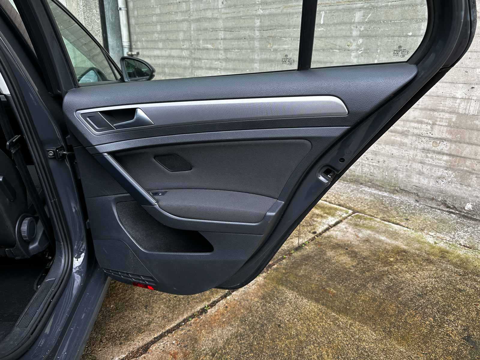 Volkswagen Golf 1.0 TSI Trendline 116pk 2019, HKL-64-J