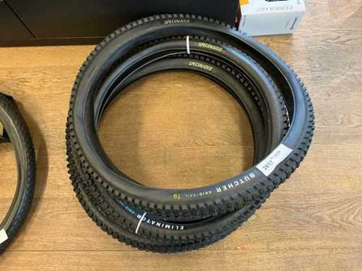 Specialized various bicycle tires (3x)
