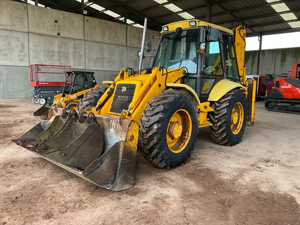 The JCB Platinum Pro Backhoe Loader