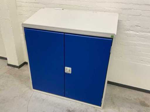 Bott Workshop cabinet