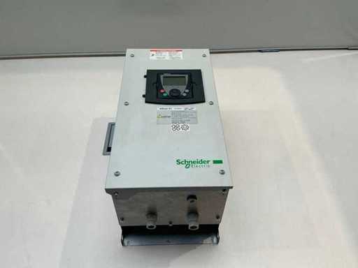 Convertitore di frequenza Schneider Altivar61 ATV61WU75N4