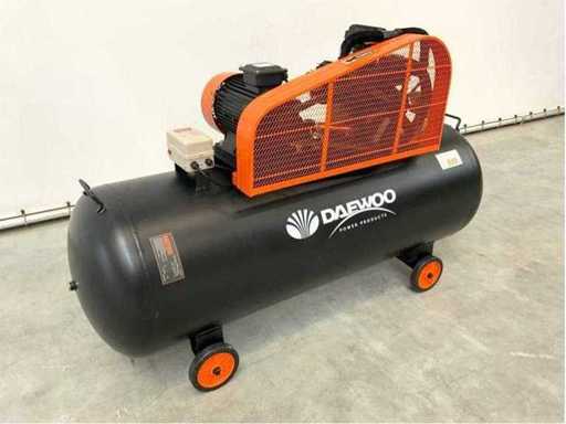 Daewoo - 2026 - DAAX500L - Sprężarka powietrza