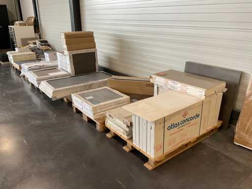 Lot de carreaux de salle de bain