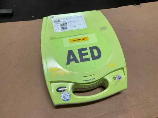 Zoll AED plus Defibrillator