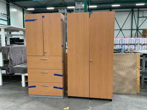 Aktenschrank (2x)