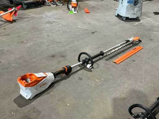 Taille-haies Stihl HLA135