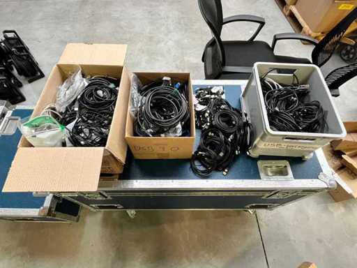 USB - Großer Posten Kabel & Adapter, viele Varianten