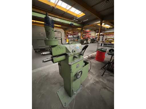 Maszyna do koralików i flangowania FASTI