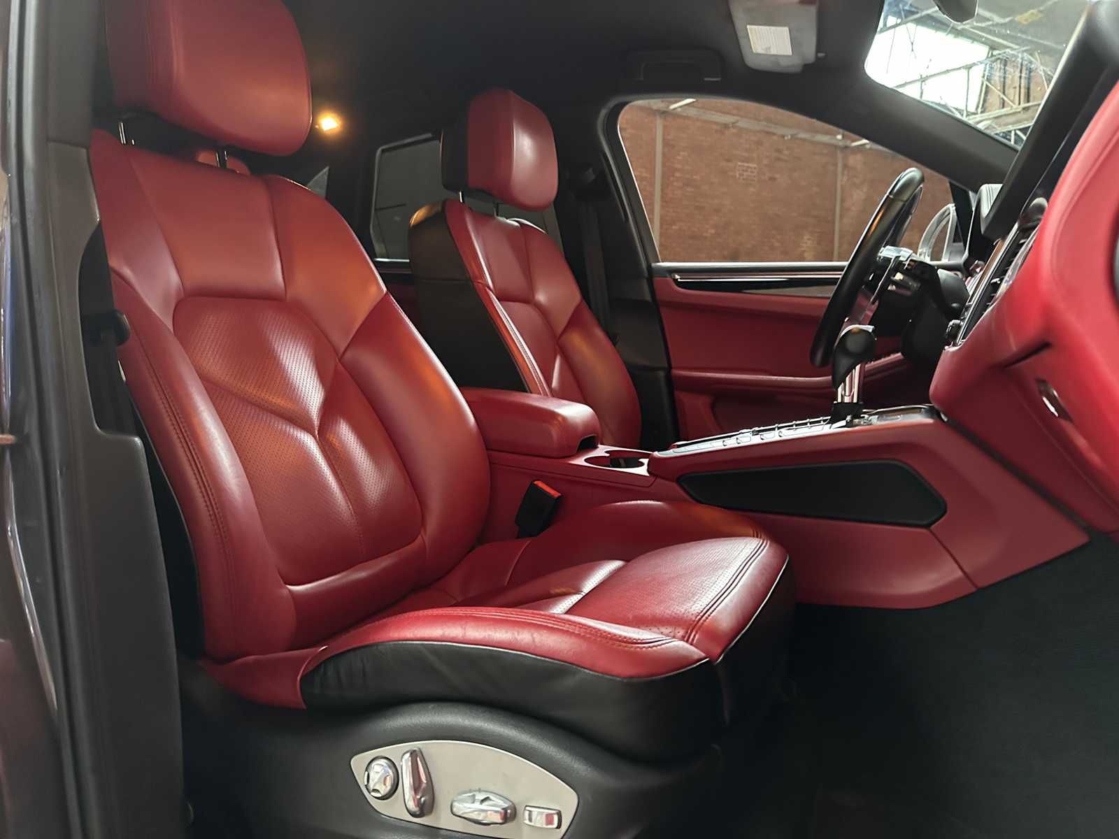 Porsche Macan S 3.0 V6 340pk 2014