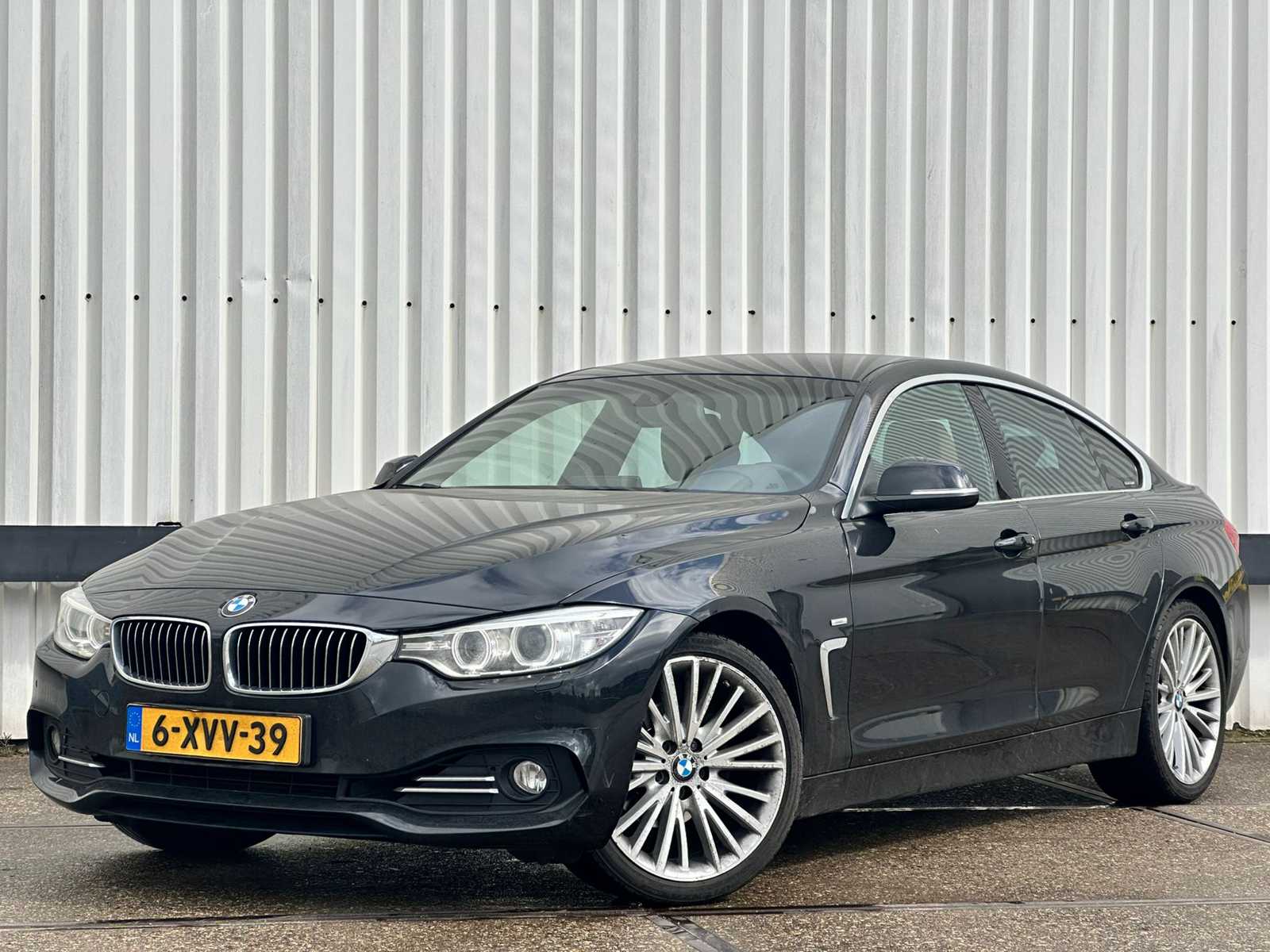 BMW serii 4 Gran Coupé 420i High Executive; 6-XVV-39
