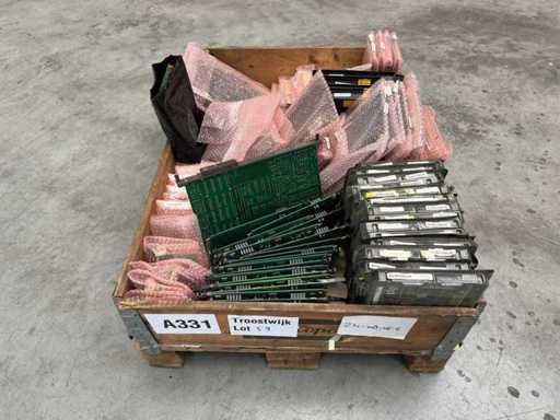 Partij industriële printplaten & modules (PCB kaarten + insteekmodules)