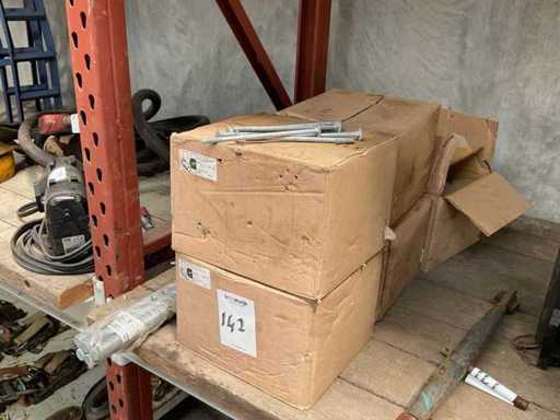 Batch of carriage bolts