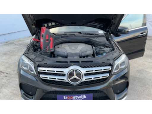 7185ba5b-ee86-4b46-9d44-6bcc9b0f8e1c.mp4