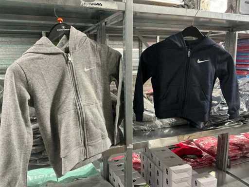 Cardiganuri Nike de petrecere pentru copii (99x)