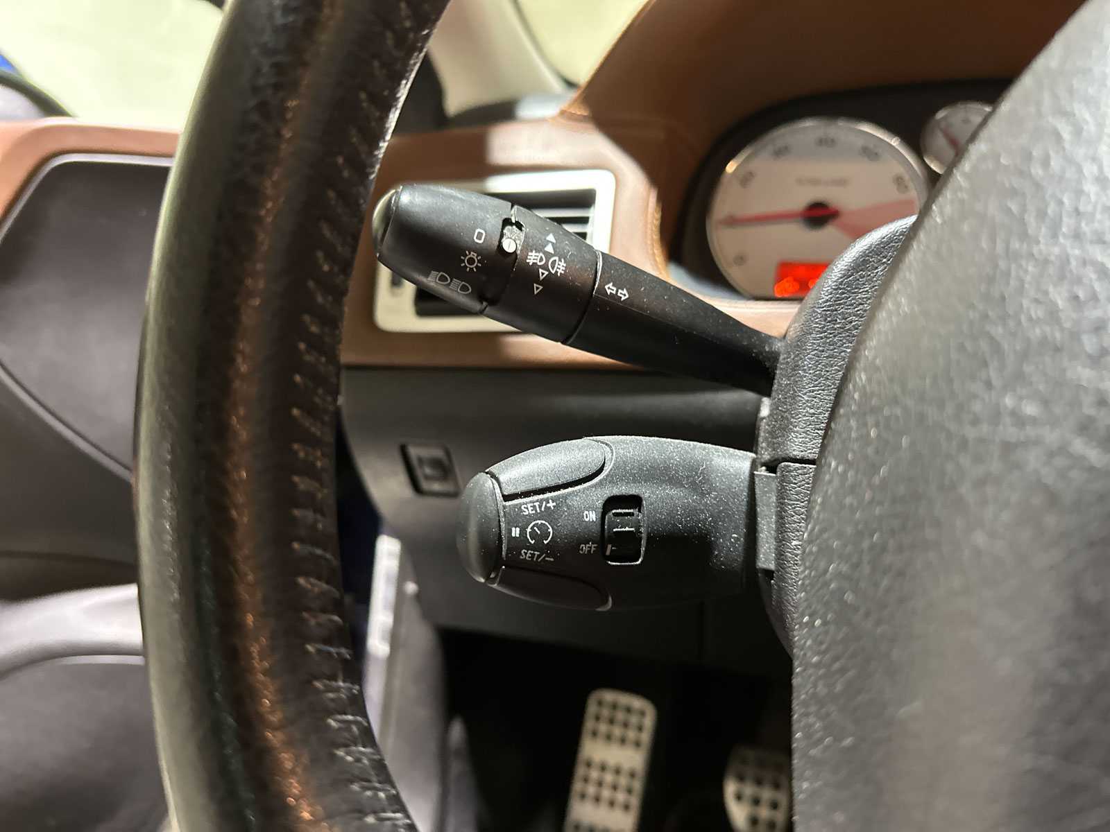 Peugeot 307 CC 2.0-16V 136pk 2005, 67-RG-XG