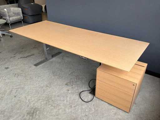 Bureau de débarque/assis Walter Knoll