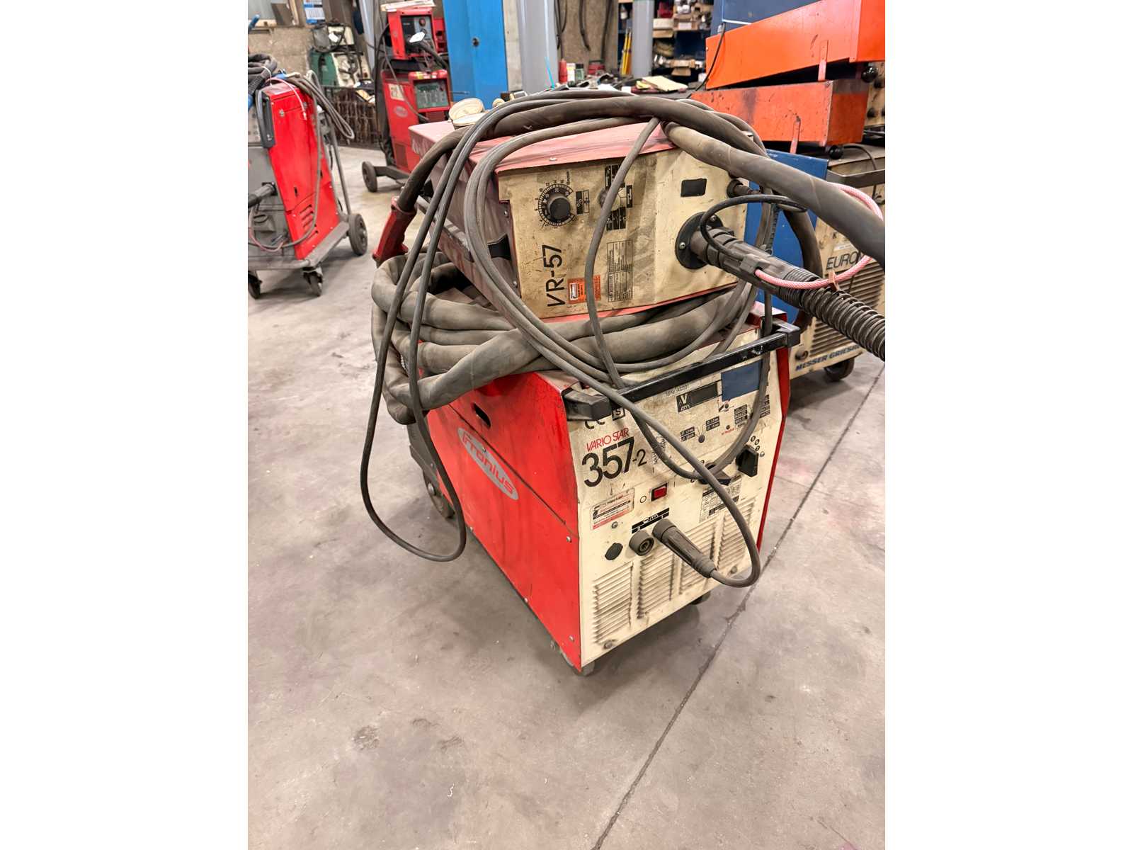 FRONIUS VARIO STAR 357 Welding Machine