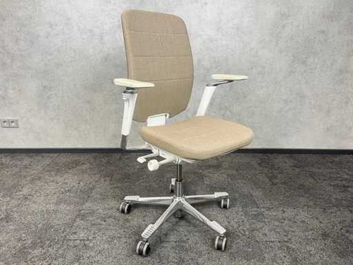 Kinnarps Capella - ergonomic swivel chair