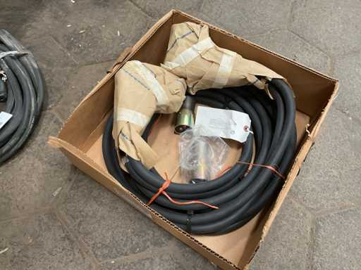 Kabel rozruchowy NATO