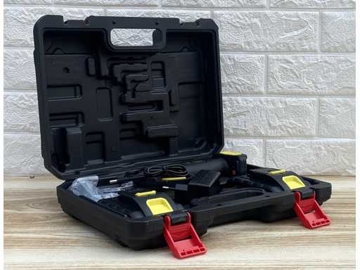 Cordless pruning shears