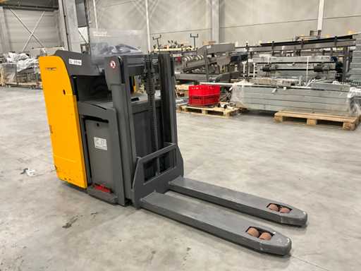 2016 Jungheinrich ESD120 Stacker