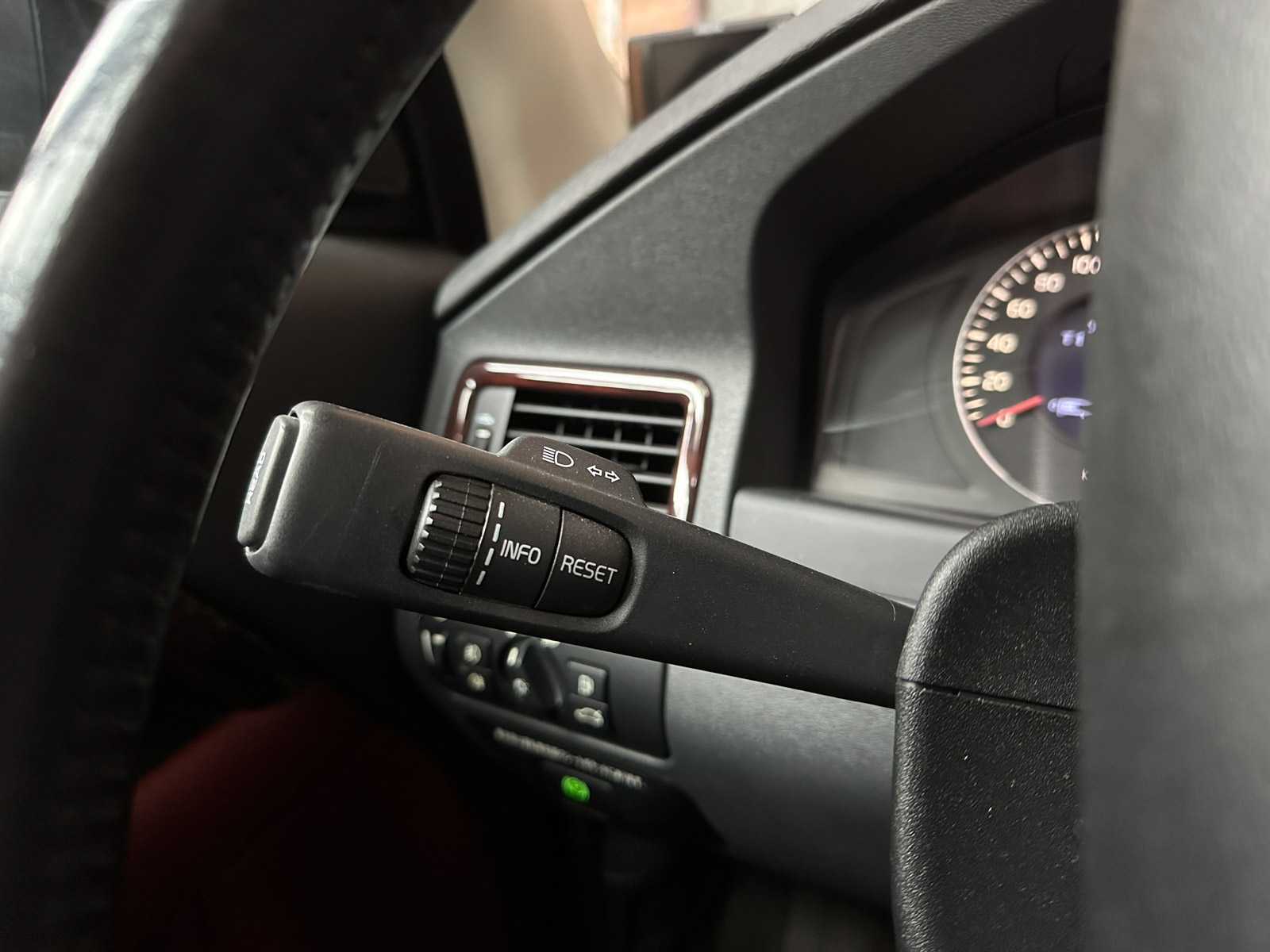 Volvo V70 3.2 6-Cilinder 238pk 2008 Youngtimer