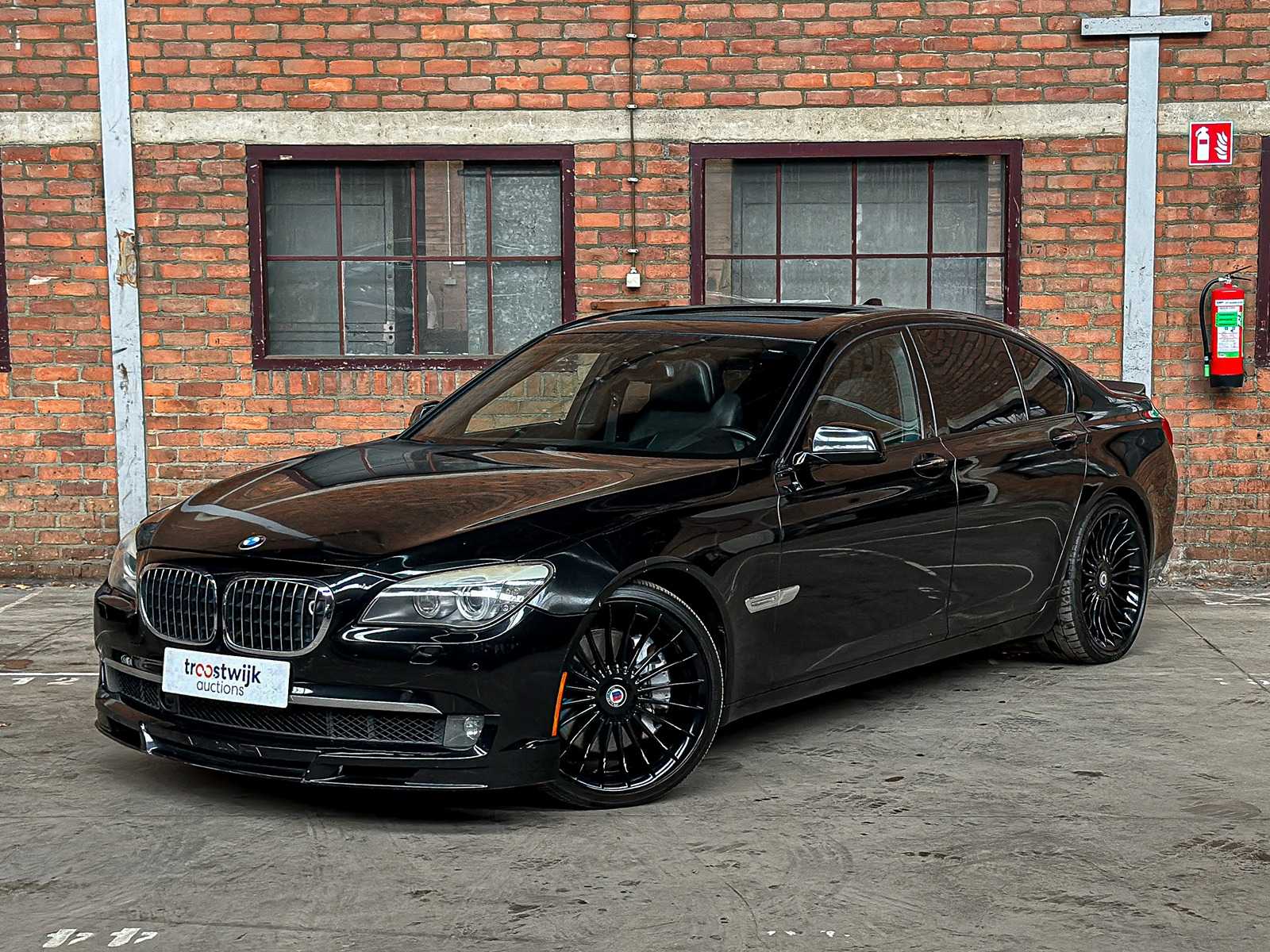 BMW Alpina B7 V8 507pk 2011