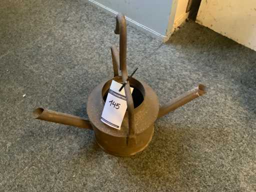 Annaffiatoio a due facce