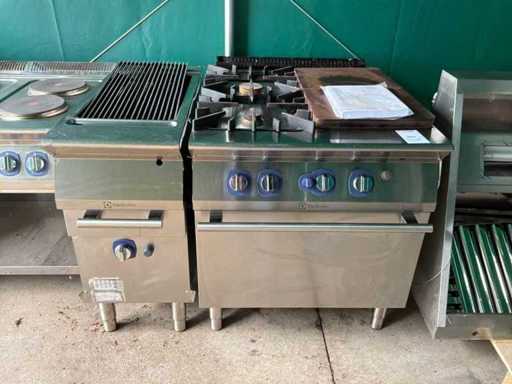 Aragaz Electrolux cu grătar de lavă pe gaz