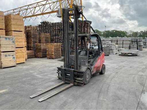 Wózek widłowy Linde H30 T z 2007 roku