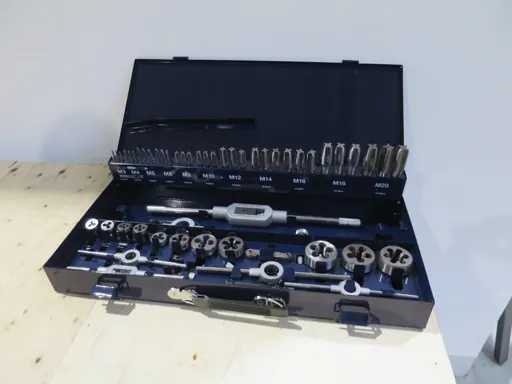 WMT 56-PIECE Tapping Set