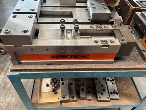 SAURER ALMA - Machine Vices