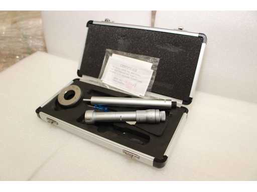 FREUTEK SDM0061 3-Point Inside Micrometer 25-30 x 0.05 mm