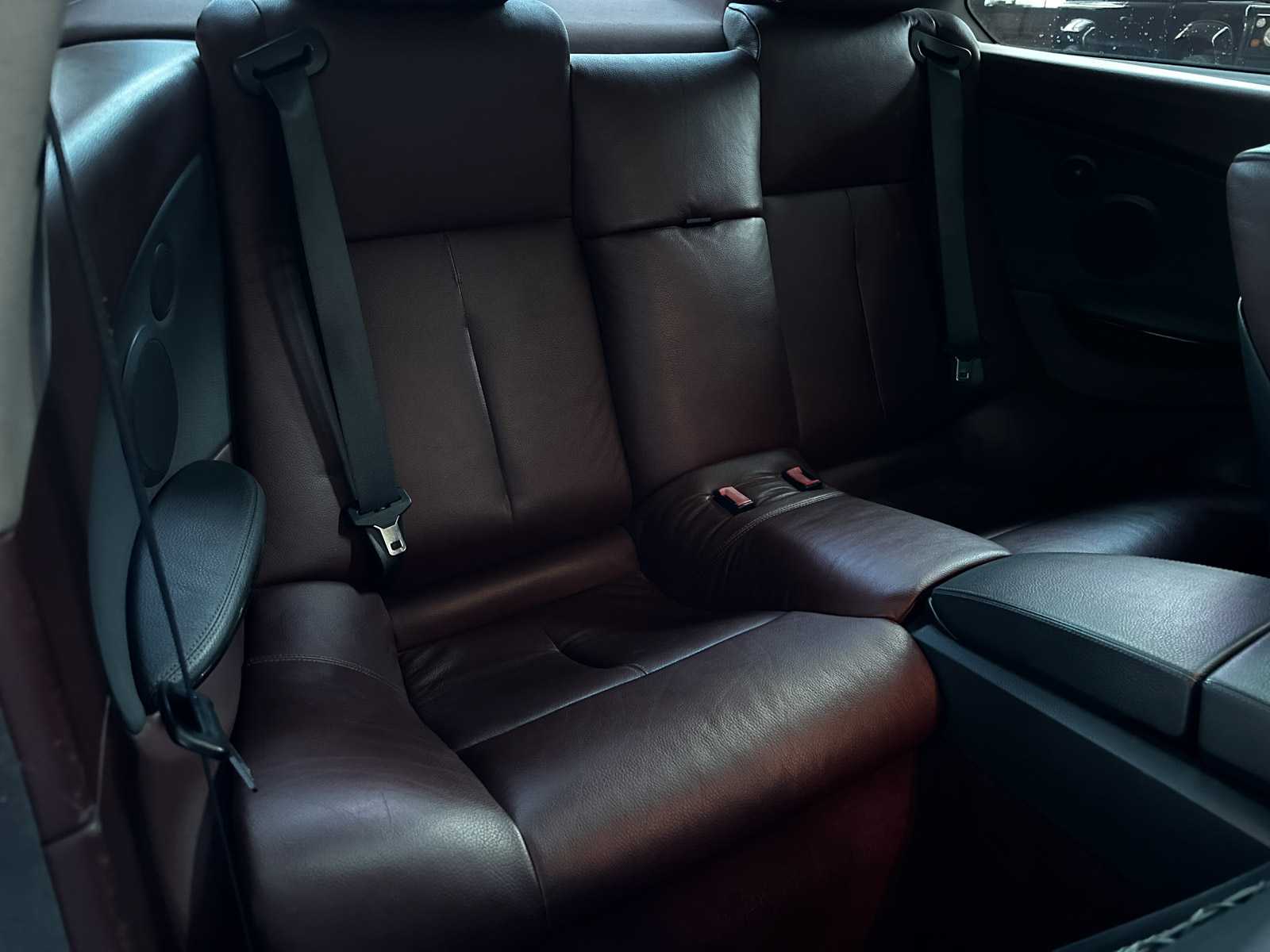 BMW 645Ci S 4.4 V8 333pk 2004 E63 6-serie, 65-PK-BH Youngtimer