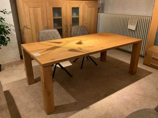 Stó? do jadalni z d?bu gandawskiego