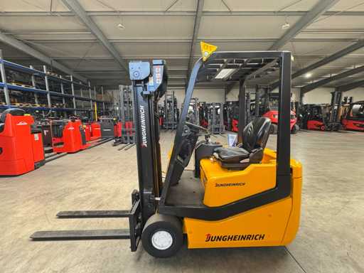 47/2021 Service + UVV 08/2026 Jungheinrich ERFG-DF 12.5 Elektrische heftruck 5.256 uur